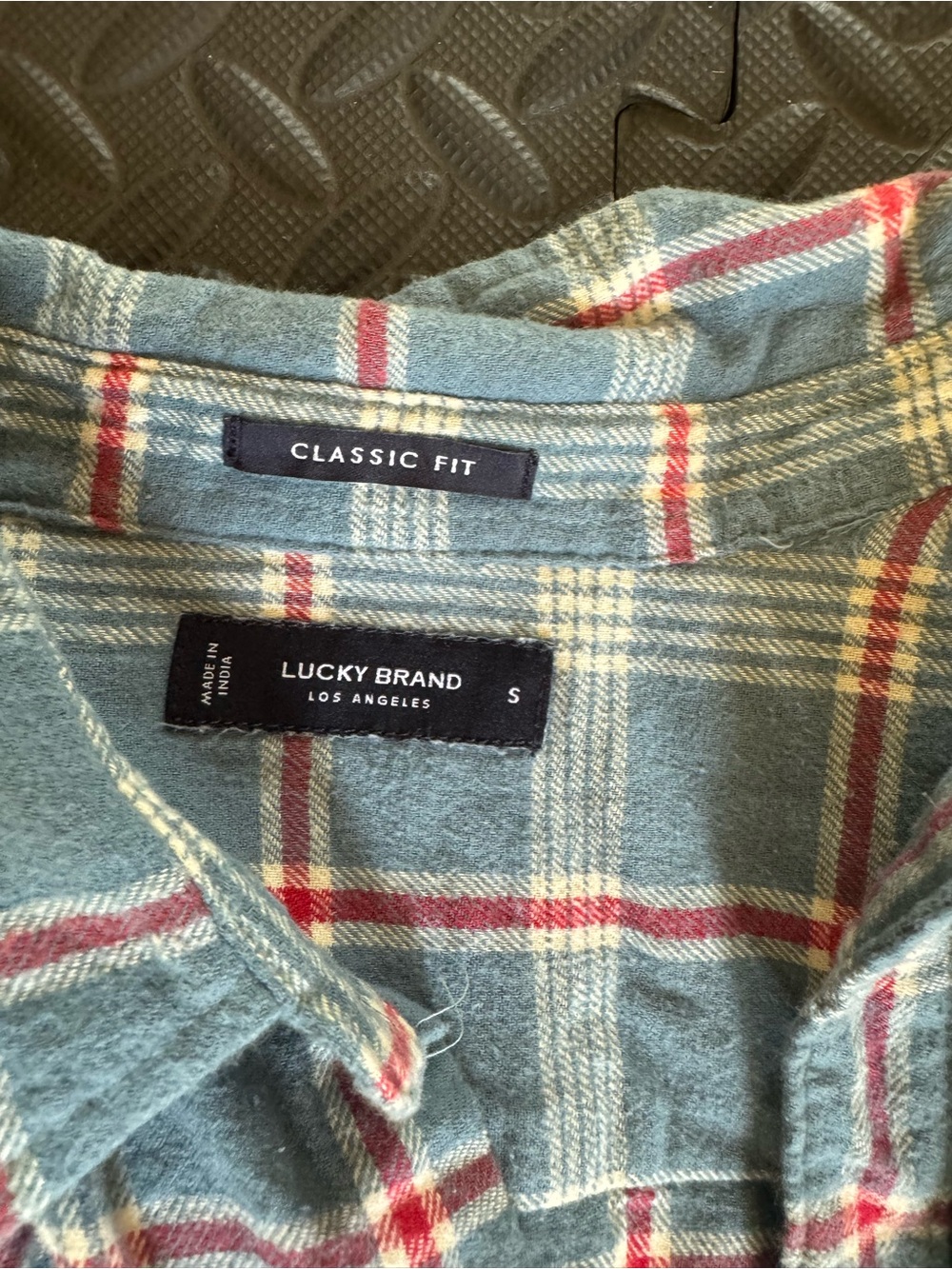 Gender neutral adult small Lucky Brand Red & Blue Plaid flannel shirt bundle - Picture 4 of 7